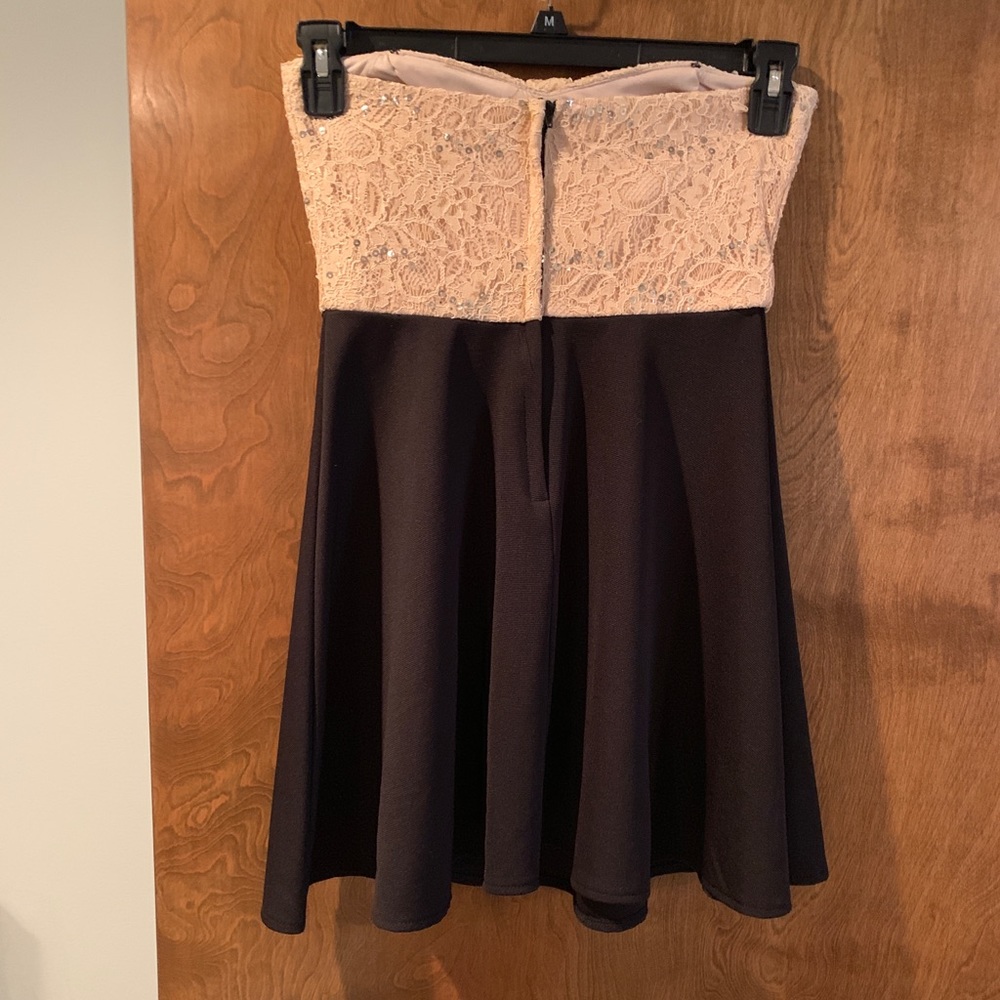 Short Dress - Picture 3 of 5